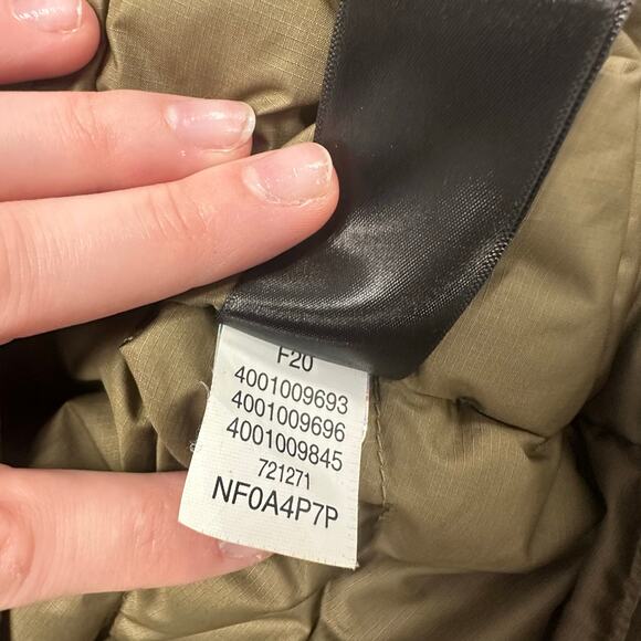The North Face Flare Down RTO Army Green Womens XS Quilted Puffer Jacket 550 - Picture 9 of 9